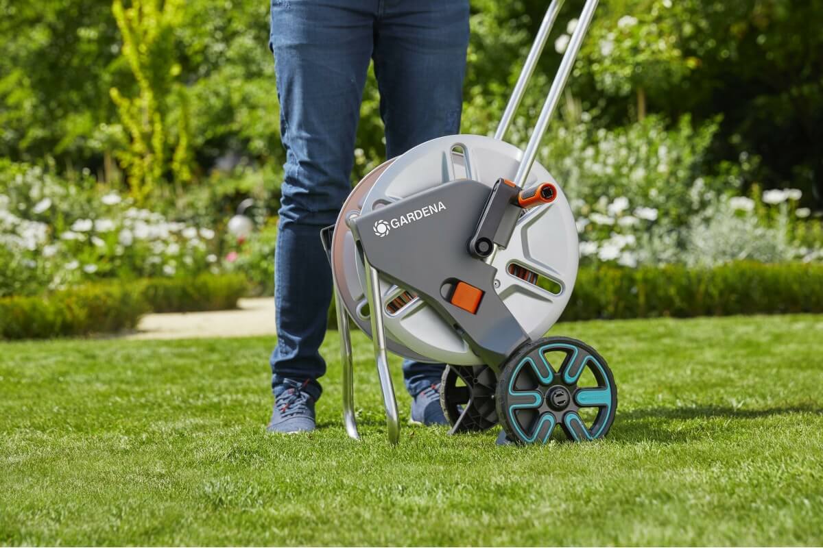 Катушка для шланга GARDENA Clever Roll M +комплект для полива (18542-29.000.00)